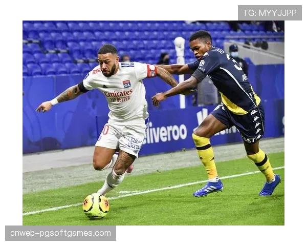 战术复盘：里昂的高位逼抢为何未能限制巴黎的进攻组织